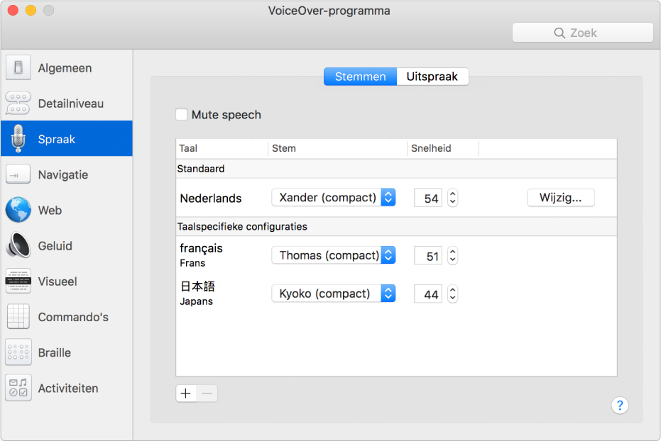 In het paneel 'Stemmen' van VoiceOver-programma zie je steminstellingen voor Engels, Frans en Japans.