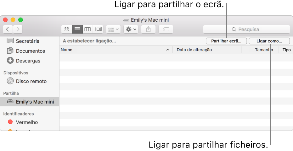 A secção Partilhado da barra lateral do Finder com um Mac selecionado.