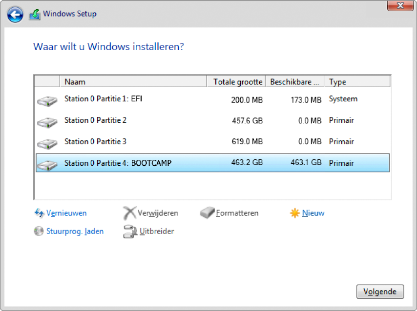 In Windows Setup is het dialoogvenster “Waar wilt u Windows installeren?” geopend met de BOOTCAMP-partitie geselecteerd.