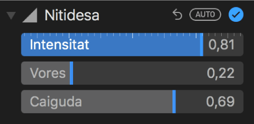 Els controls de nitidesa del tauler Ajustar.