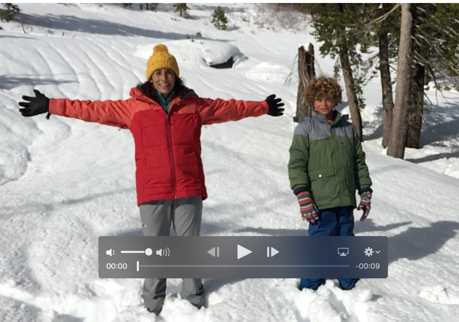 Ett videoklipp med uppspelningsreglage längst ned.