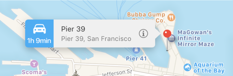 Local assinalado num mapa com um emblema a mostrar o botão de informação e uma classificação do Yelp.