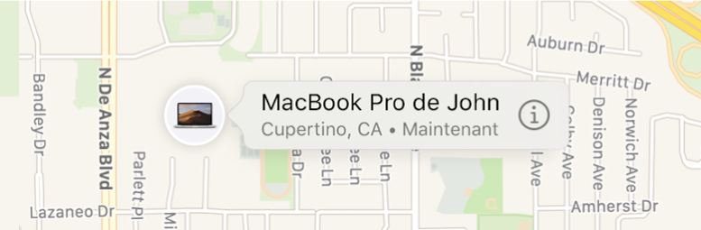 Un gros plan sur l’icône d’informations du MacBook Pro de John.