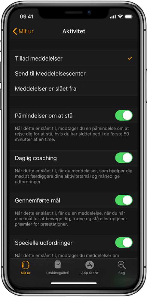 Skærmen Aktivitet i appen Apple Watch, hvor du kan tilpasse de meddelelser, du vil have vist.