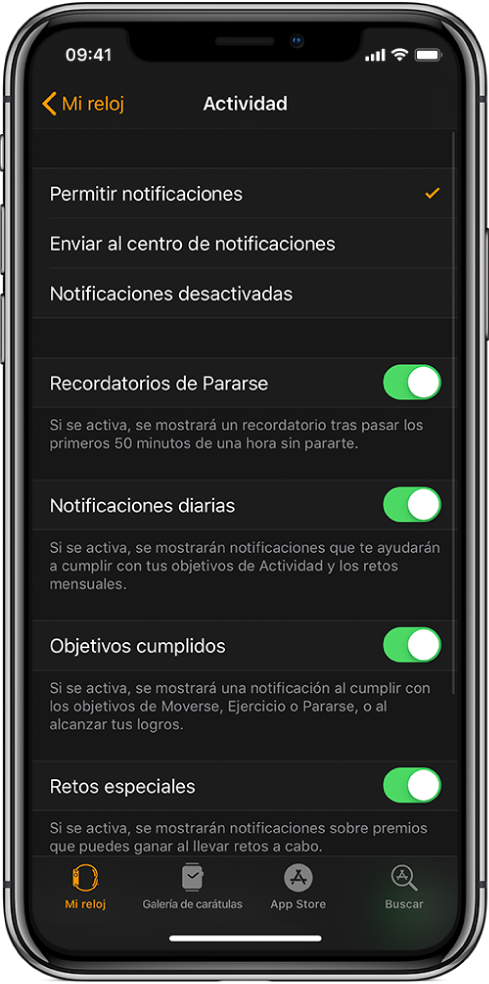La pantalla Actividad en la app Apple Watch, en donde puedes personalizar las notificaciones que deseas obtener.
