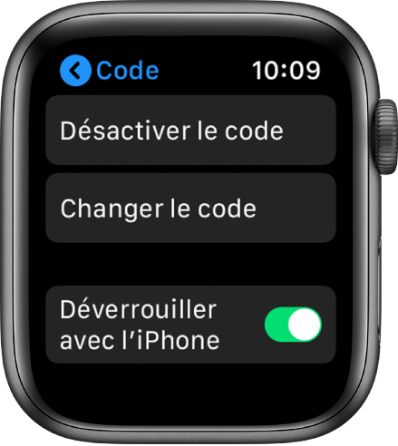 Apple Watch affichant les réglages de code, avec le bouton Désactiver le code en haut, le bouton Changer le code au centre et le bouton Déverrouiller avec l’iPhone en bas.