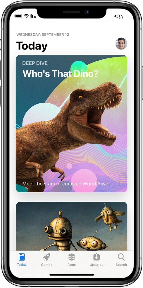 شاشة Today في App Store تعرض أحد التطبيقات المميزة. تظهر صورتك الشخصية، والتي يمكنك الضغط عليها لعرض المشتريات، في أعلى اليمين. على طول الجزء السفلي، من اليسار إلى اليمين، علامات التبويب Today، وGames، وApps، وUpdates، وSearch.