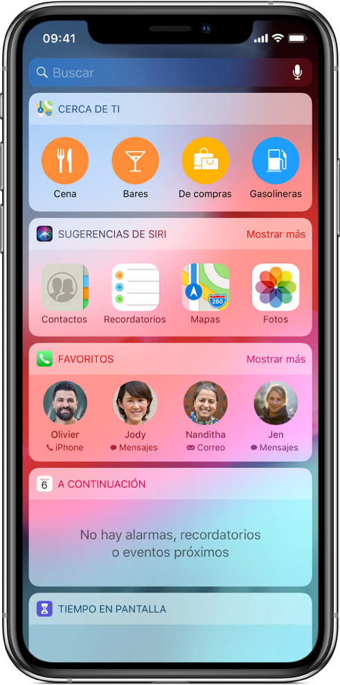 La vista Hoy mostrando los widgets de "Cerca de ti", "Sugerencias de apps de Siri", "Favoritos", "A continuación" y "Tiempo en pantalla".