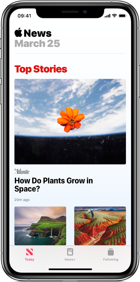 L’écran Today affichant le groupe Top Stories. Une grande image s’affiche près du haut de l’écran avec le nom de la publication en dessous et le titre de l’article au-dessous du nom. Deux autres images d’article s’affichent près du bas de l’écran. Les onglets Today, News+ et Following s’affichent en bas de l’écran.