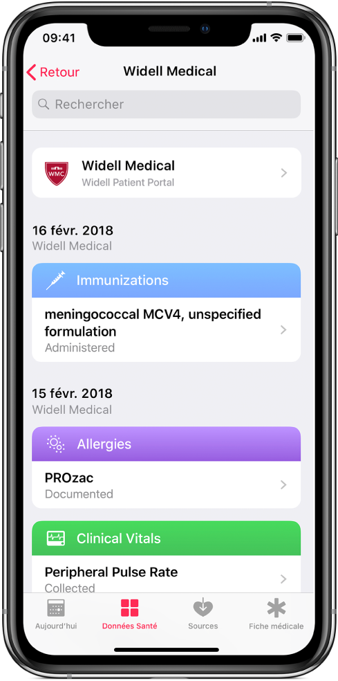 Une capture d’écran des dossiers médicaux triés par ordre chronologique (le plus récent en premier). Le portail Widell Patient Portal de Widell Medical est indiqué vers le haut de l’écran comme étant à l’origine des dossiers. Le dossier le plus récent date du 16 février 2018 pour un vaccin contre les infections invasives à méningocoque MCV4, préparation non indiquée. En dessous du dossier de vaccination, il y a deux dossiers datant du 15 février 2018, un pour une allergie à la fluoxétine (Prozac) et l’autre pour indiquer que la fréquence du pouls périphérique a été prise.