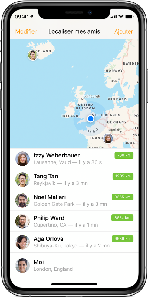 Un écran Localiser mes amis avec un plan en haut indiquant les positions de vos amis et une liste en bas affichant le nom de vos amis, leur position et la distance qui vous sépare.