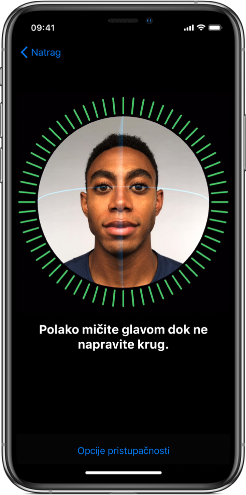 Zaslon koji pokazuje postupak postavljanja Face ID-a.