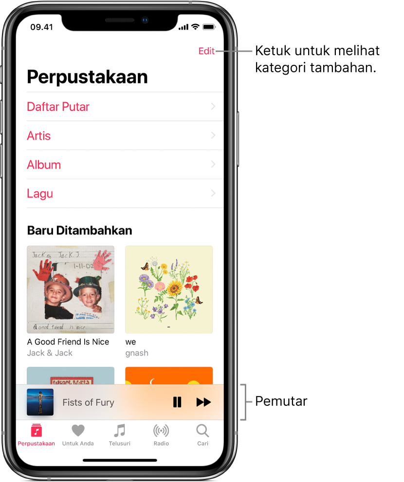 Layar Perpustakaan menampilkan daftar kategori termasuk Daftar Putar, Artis, Album, dan Lagu. Judul Baru Ditambahkan muncul di bawah daftar. Pemutar menampilkan judul lagu saat ini serta tombol Jeda dan Berikutnya muncul di dekat bagian bawah.