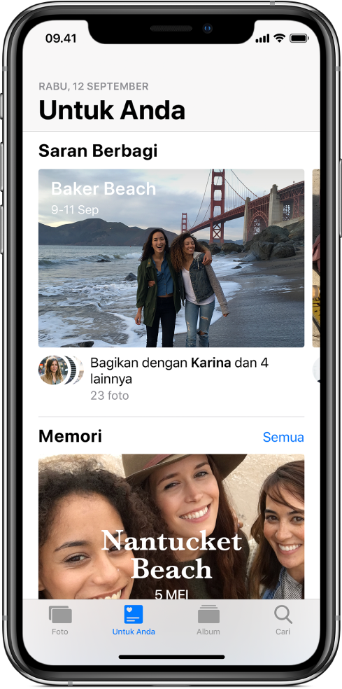 App Foto menampilkan tombol Untuk Anda dipilih di bagian bawah layar dan Saran Berbagi di bagian atas layar.