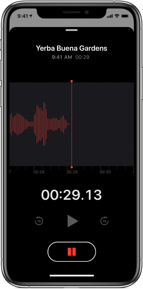 „Voice Memos“ ekranas, kuriame rodomas vykstantis įrašymas.