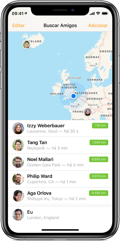 Tela do Buscar Amigos com uma mapa na parte superior mostrando as localizações de amigos e uma lista na parte inferior mostrando os nomes, localizações e distâncias dos amigos.