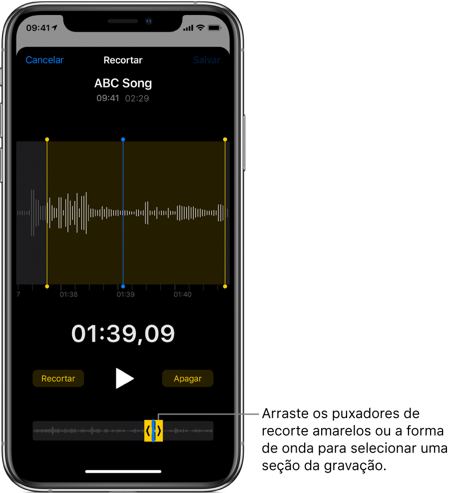 Gravação sendo recortada, com os puxadores de recorte delimitando um trecho da forma de onda do áudio na parte inferior da tela. O botão Reproduzir e um timer de gravação aparecem acima da forma de onda. Os puxadores de recorte estão abaixo do botão Reproduzir.