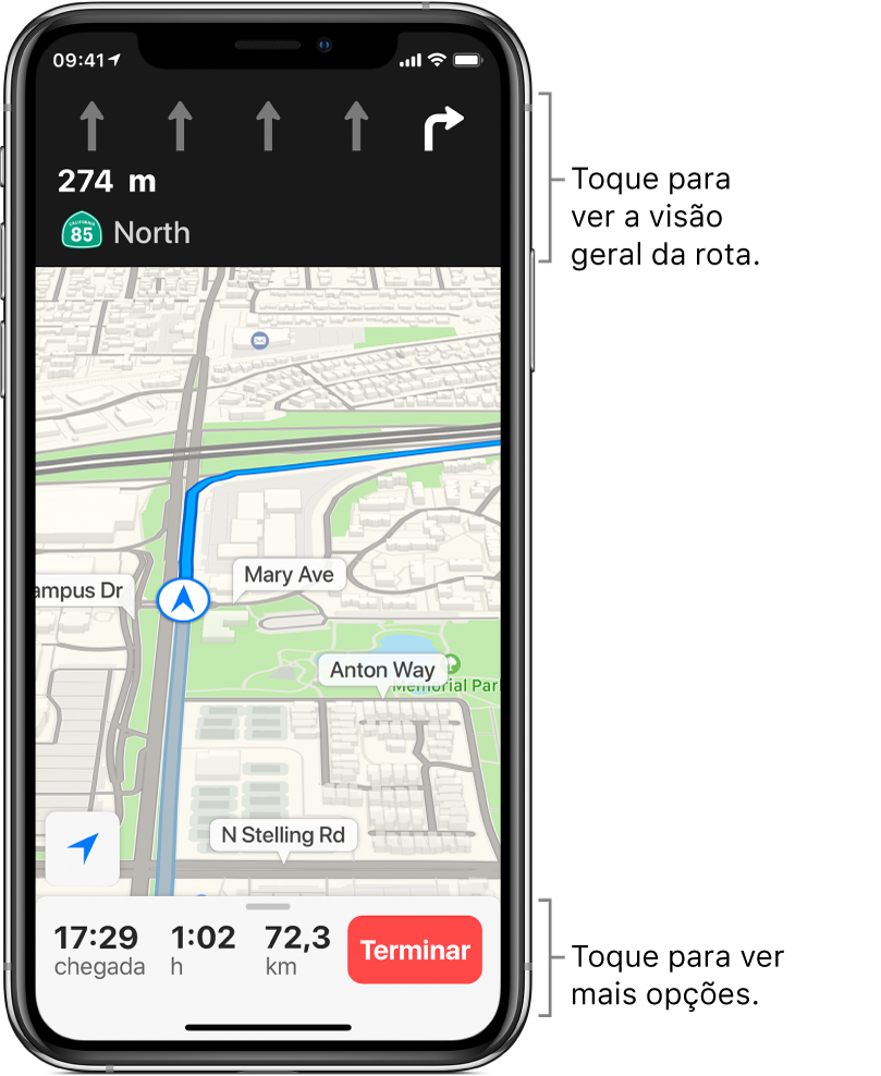 Um mapa a mostrar um itinerário, incluindo uma instrução para virar à direita a 300 metros. Na parte inferior do mapa, o tempo de chegada, o tempo de viagem e a quilometragem total aparecem à esquerda do botão Terminar.