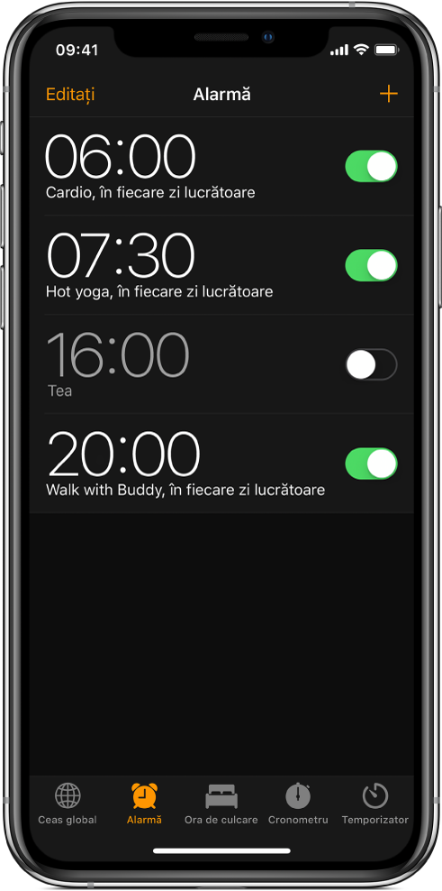Fila Alarmă, prezentând patru alarme fixate pentru ore diferite.