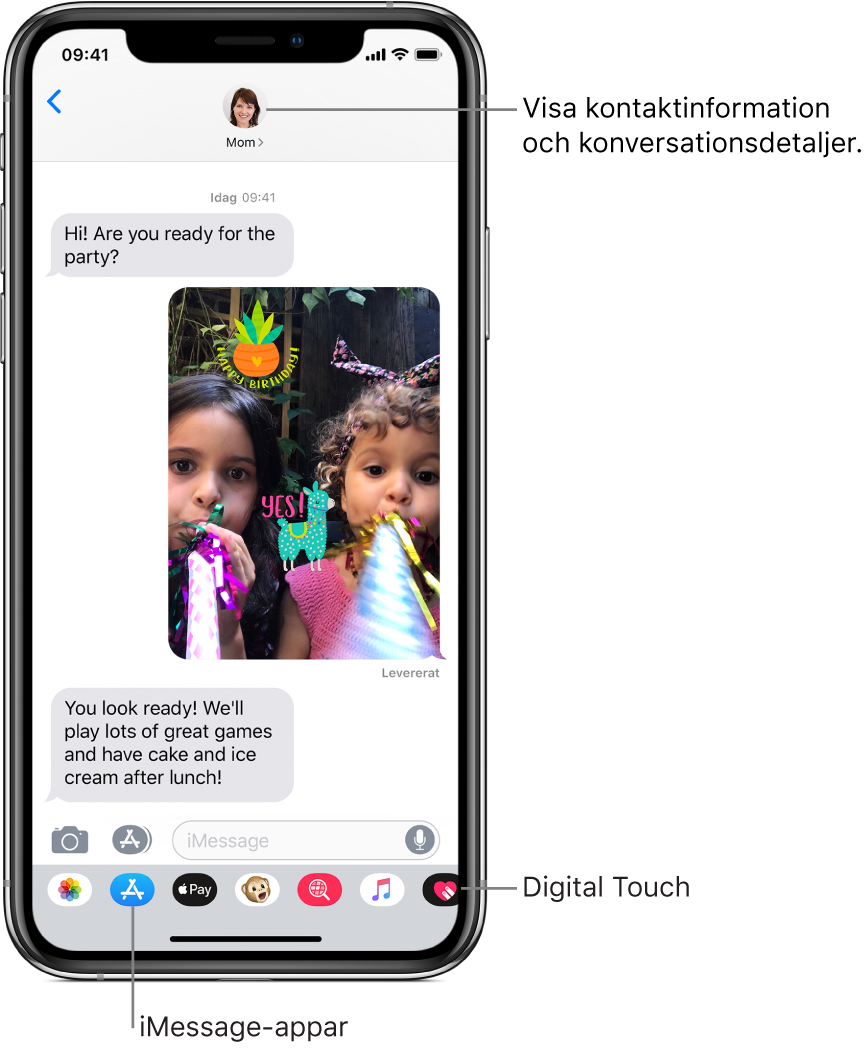 En konversation i Meddelanden. Från vänster till höger längs överkanten finns tillbaka-knappen och en bild på personen som du skickar meddelanden till. I mitten finns de meddelanden som har skickats och tagits emot i konversationen. Längst ned, från vänster till höger, finns knapparna Bilder, Affärer, Apple Pay, Animoji, Hashtag-bilder, Musik och Digital Touch.