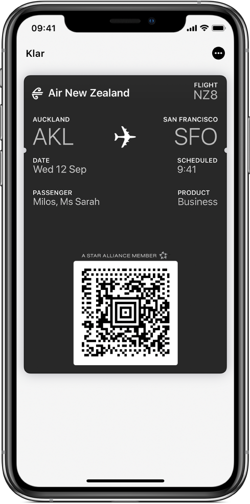 Ett boardingkort i Wallet som visar flyginformation och QR-koden längst ned.