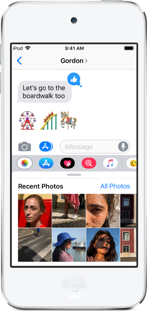 Konverzace ve Zprávách s aplikací Fotky služby iMessage níže. V aplikaci Fotky služby iMessage se zobrazují zleva doprava odkazy Nedávné fotky a Všechny fotky. Ještě níže jsou poslední fotky, které si všechny můžete zobrazit přejetím doleva.
