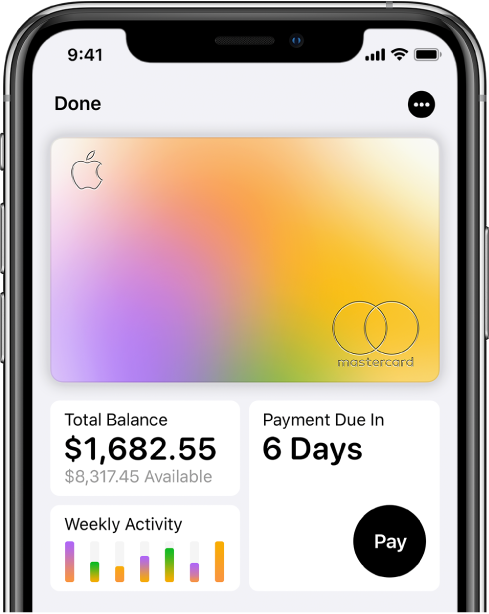 Apple Card en Wallet, mostrando el botón Más en la parte superior derecha, el saldo total y la actividad semanal en la parte inferior izquierda, y el botón Pagar en la parte inferior derecha.