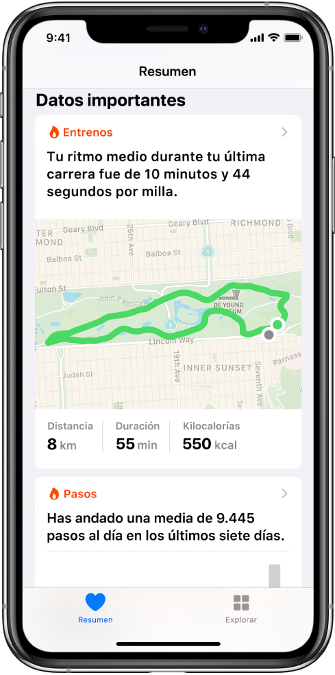 Pantalla Resumen en la app Salud con datos importantes que incluyen el tiempo, la distancia y la ruta del último entreno de correr, así como la media diaria de pasos de los últimos siete días.