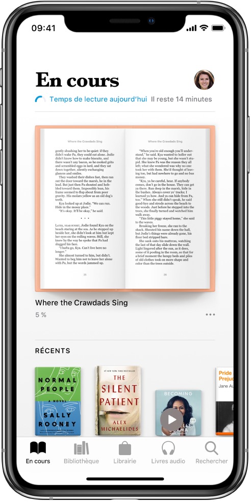 L’écran « En cours » dans l’app Livres. En bas de l’écran se trouvent, de gauche à droite, les onglets En cours, Bibliothèque, Librairie, Livres audio et Rechercher.