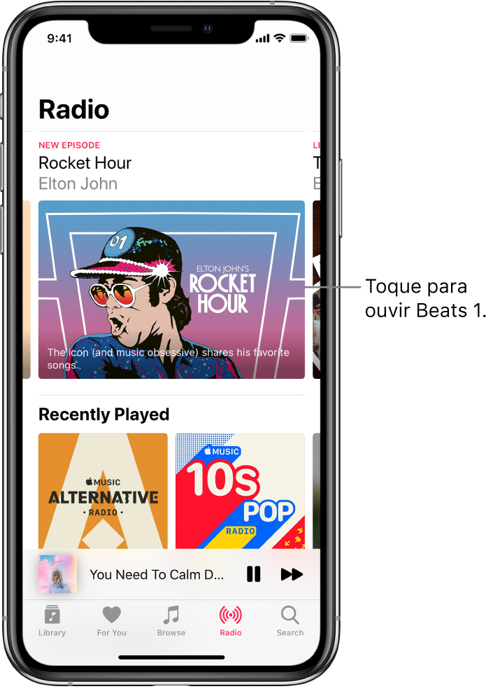 Ecrã do Rádio com a rádio Beats 1 na parte superior. As entradas de Recentes aparecem por baixo.