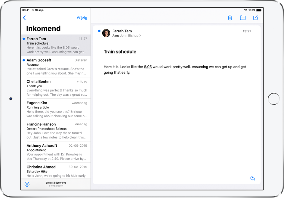 Een voorvertoning van een e‑mail in 'Inkomend' met de naam van de afzender, de tijd waarop de e‑mail is verstuurd, de onderwerpregel en de eerste twee regels van het bericht.
