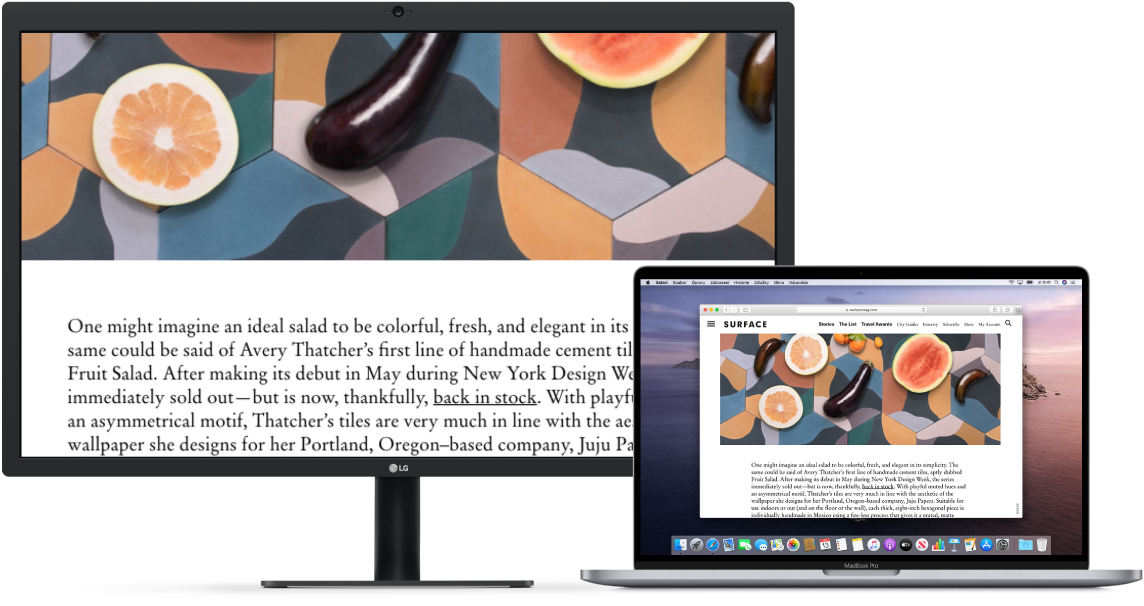 Plocha stolního monitoru, na které je aktivní funkce Monitor s přiblížením, zatímco na displeji MacBooku Pro zůstává obrazovka ve standardní velikosti.