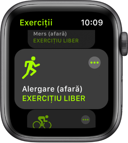 Ecranul Exerciții cu exercițiul Alergare (afară) evidențiat.