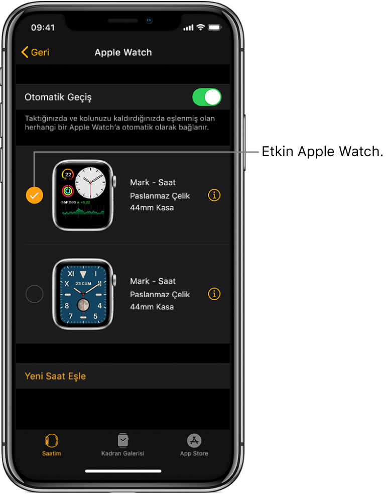 Onay işareti, etkin Apple Watch’u gösterir.