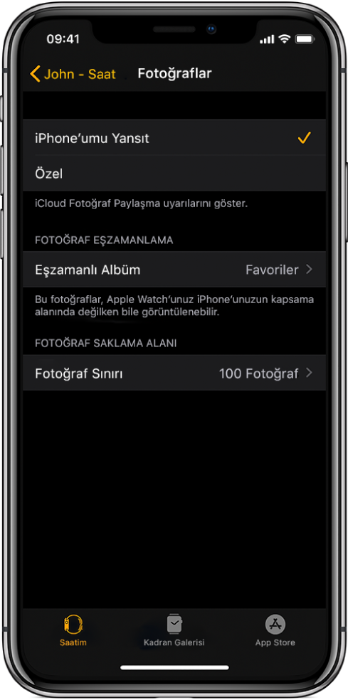 Ortada eşzamanlanmış Albüm ayarını ve altında Fotoğraf Sınırı ayarını gösteren iPhone Apple Watch uygulamasının Fotoğraflar ayarları.
