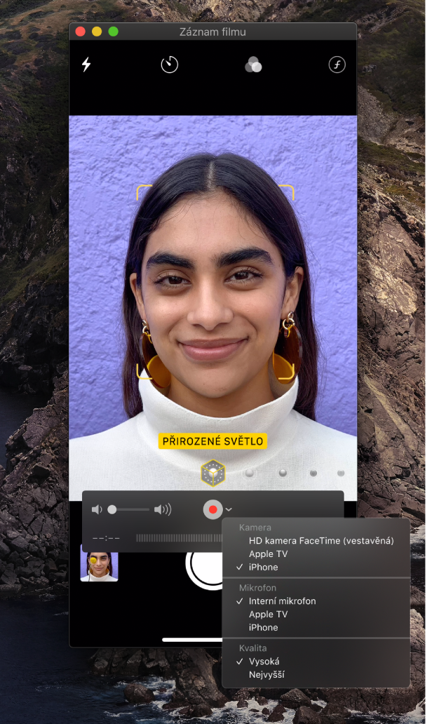 Okno QuickTime Playeru během záznamu pomocí iPhonu
