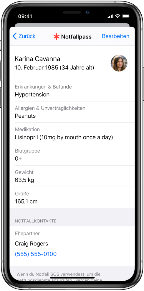 Ein Notfallpass-Bildschirm mit Informationen wie Geburtsdatum, körperlichen Beschwerden, Medikationen und Notfallkontakten