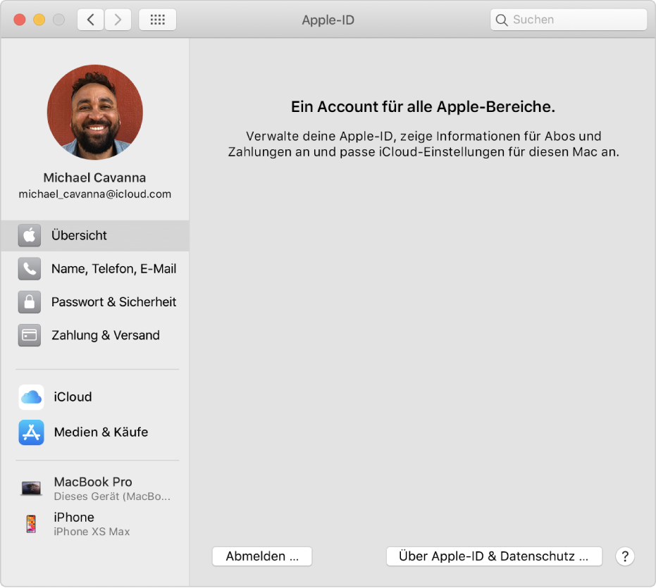 Systemeinstellung „Apple-ID“ mit einer Seitenleiste der verschiedenen Typen von Accountoptionen, die du verwenden kannst, und Einstellungen unter „Übersicht“ eines vorhandenen Accounts