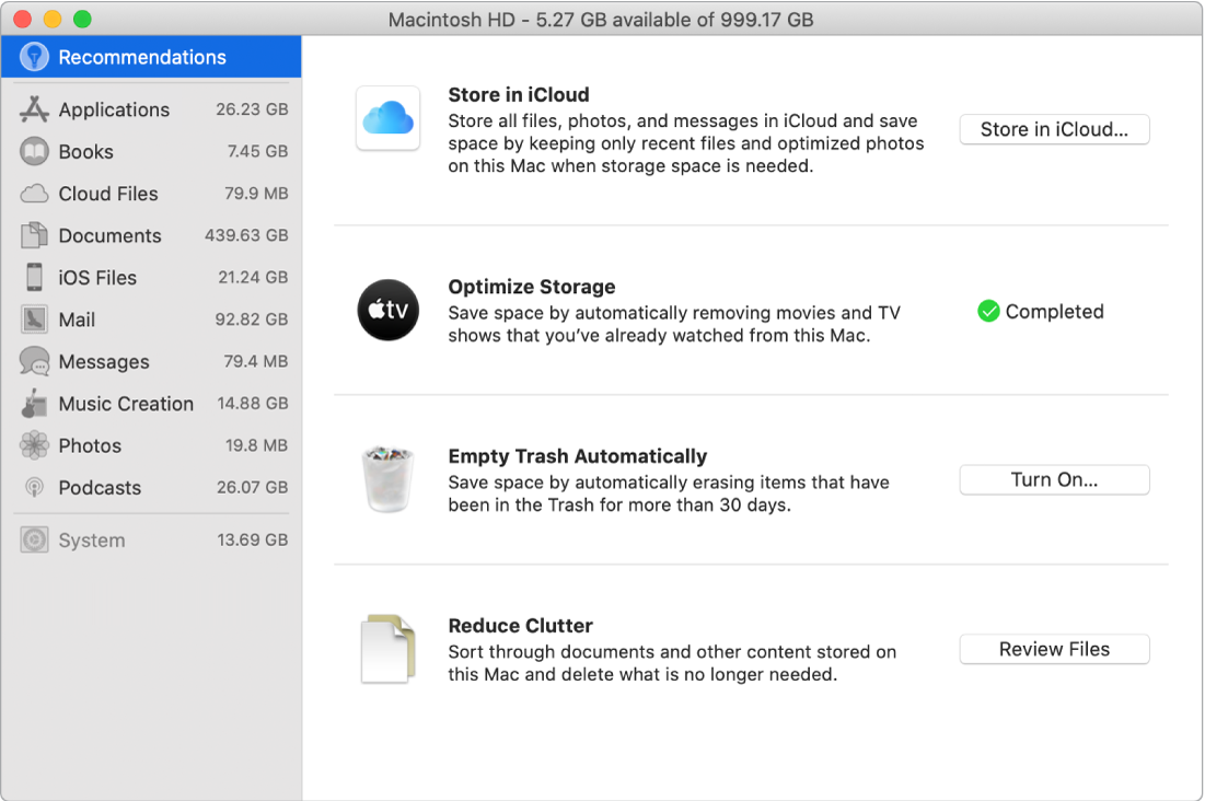 Store in iCloud, Optimize Storage, Erase Trash Automatically және Reduce Clutter параметрлерін көрсетіп тұрған сақтауға арналған Recommendations теңшелімдері.