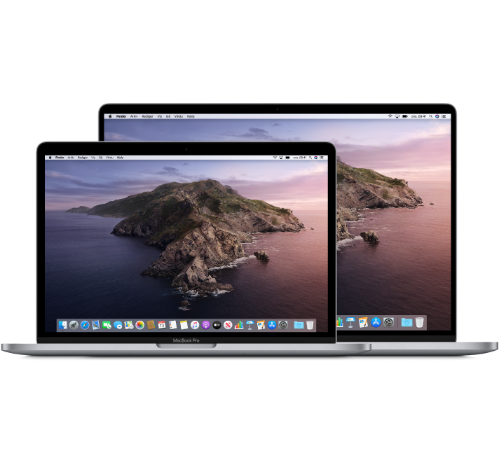 En 13-tommers MacBook Pro foran en 16-tommers MacBook Pro.