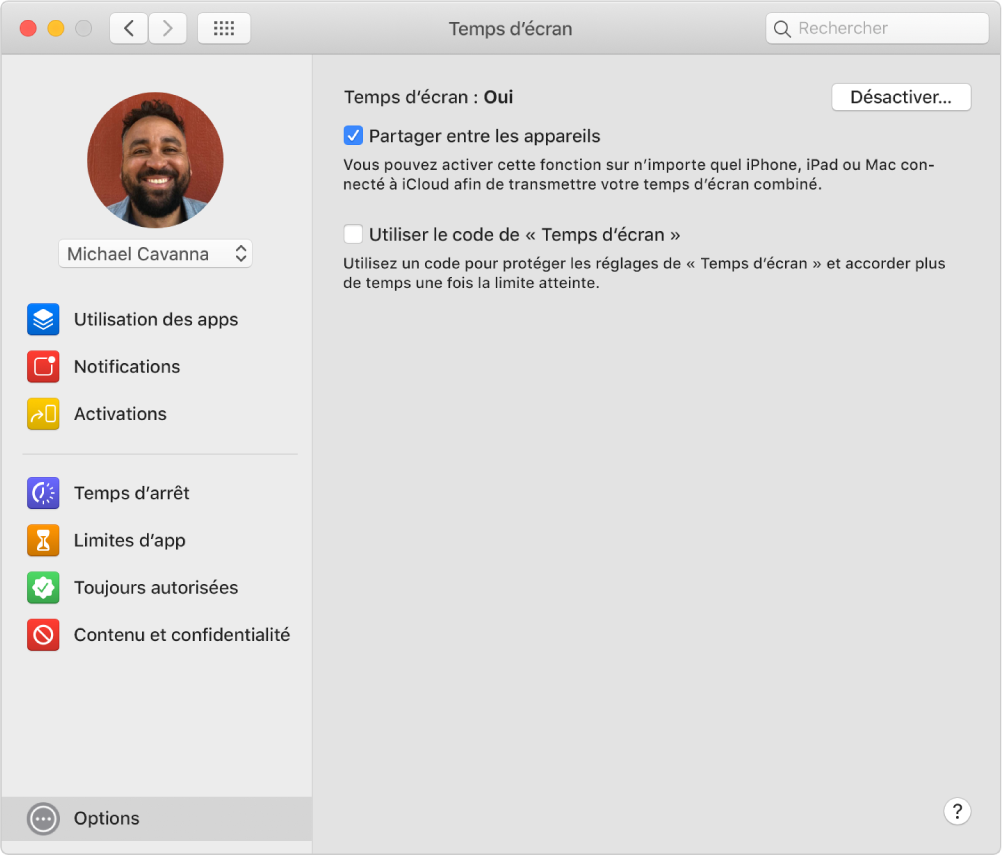 Sous-fenêtre des options de « Temps d’écran » avec « Temps d’écran » activé. L’option « Partager entre les appareils » est sélectionnée.