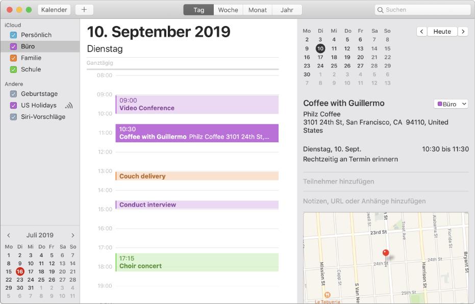 Ein Kalenderfenster in der Tagesansicht mit farbcodierten Privat-, Berufs-, Familien- und Schulkalendern in der Seitenleiste unter der iCloud-Accountüberschrift.