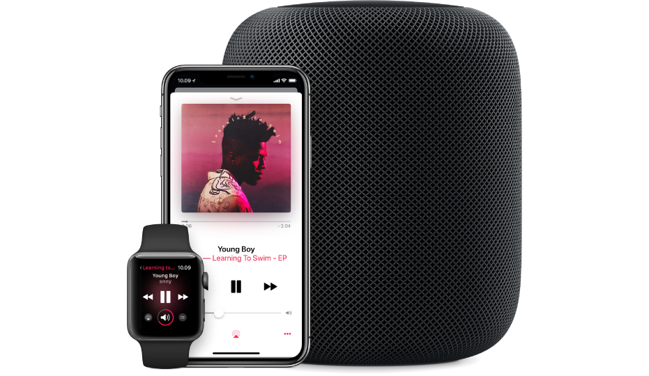 Visning af en sang på Apple Music, der afspilles på Apple Watch, iPhone og HomePod.