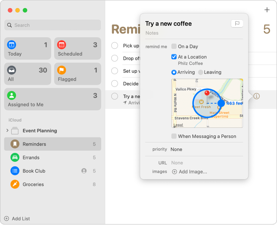 Fenêtre d’informations d’un rappel, configurée pour envoyer une alerte de notification à un emplacement.