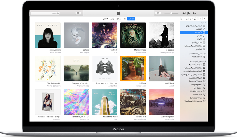 نافذة iTunes وبها مكتبة تضم عدة ألبومات.