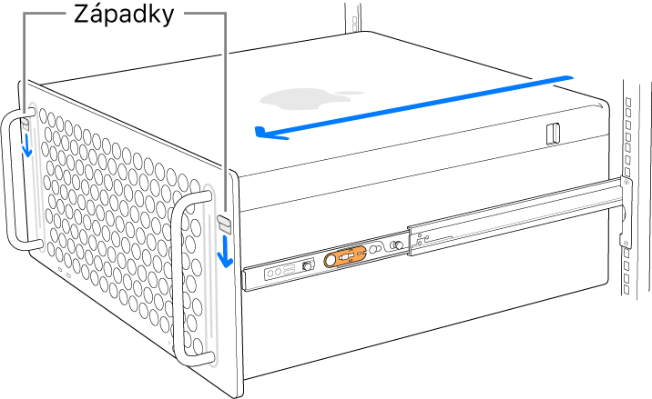 Mac Pro spočívající na kolejničkách uchycených v racku