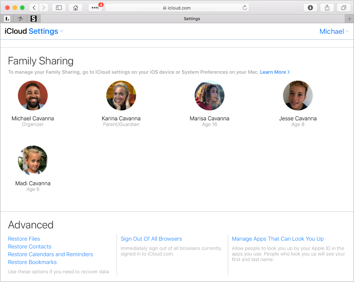 iCloud.com торабында Family Sharing параметрлерін көрсетіп тұрған Safari терезесі.