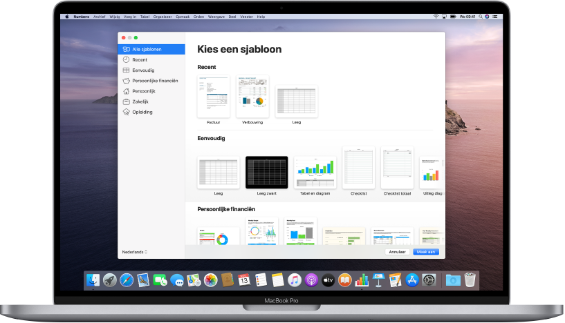 Een MacBook Pro met de Numbers-sjabloonkiezer geopend op het scherm. Aan de linkerkant is de categorie 'Alle sjablonen' geselecteerd en aan de rechterkant staan de vooraf gedefinieerde sjablonen, gerangschikt per categorie.