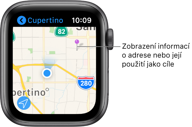 Aplikace Mapy zobrazující mapu s fialovým špendlíkem, který se dá použít k získání přibližné adresy místa nebo jako cílový bod trasy.