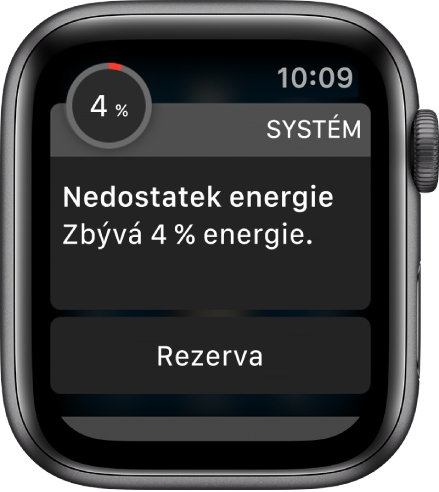 Upozornění na nedostatek energie s tlačítkem, jímž můžete zapnout režim rezervy